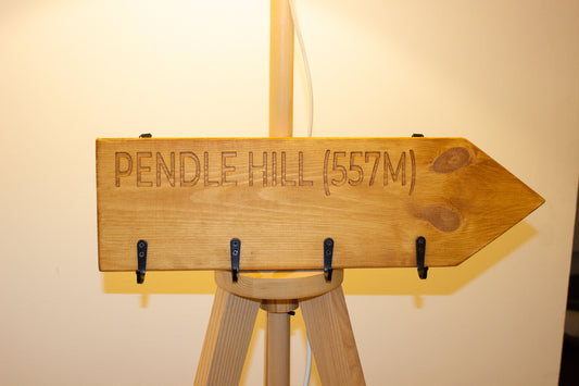 Family - Pendle Hill (557M)